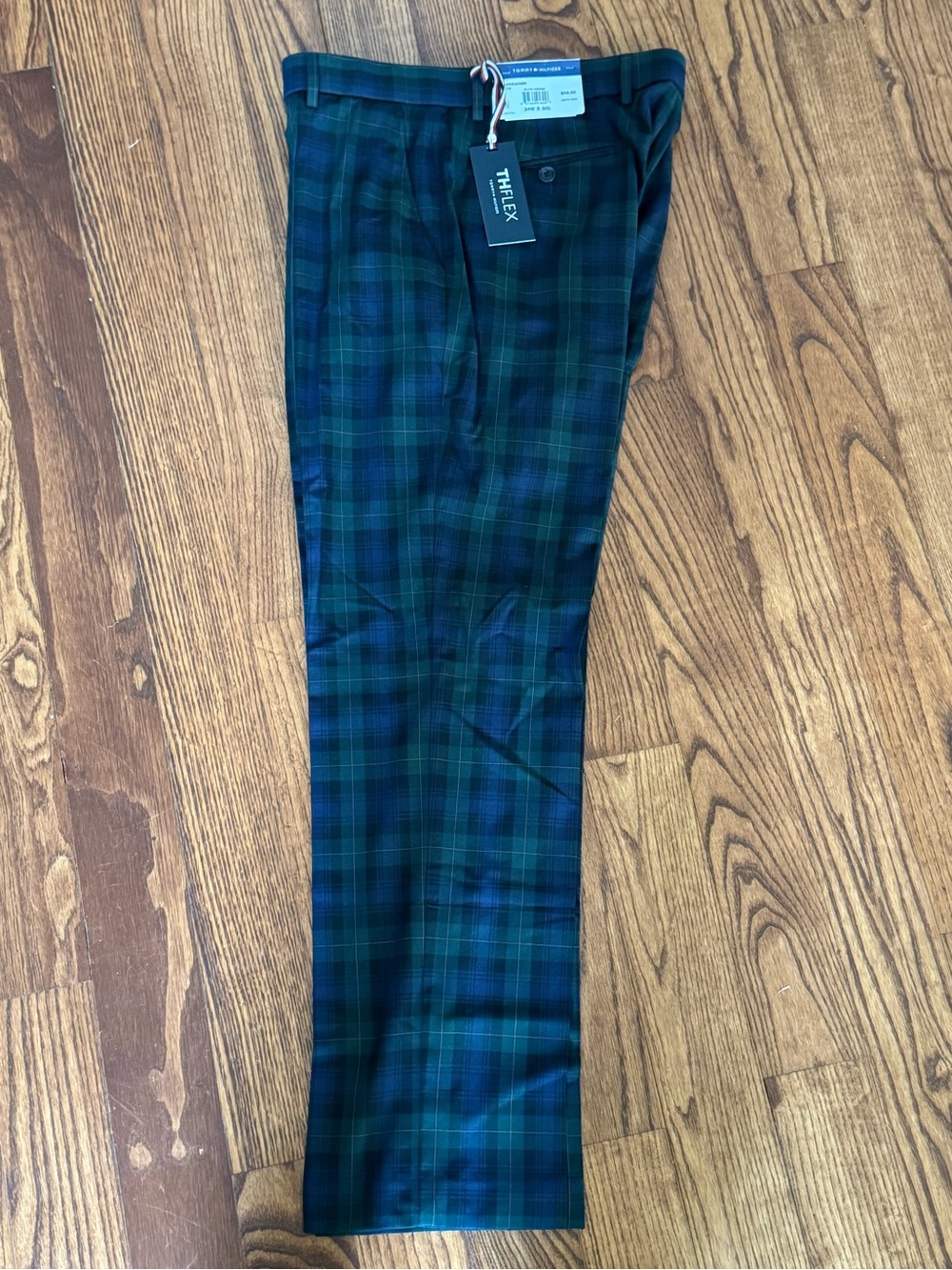 Tommy Hilfiger Men’s Green Plaid Dress Pants
